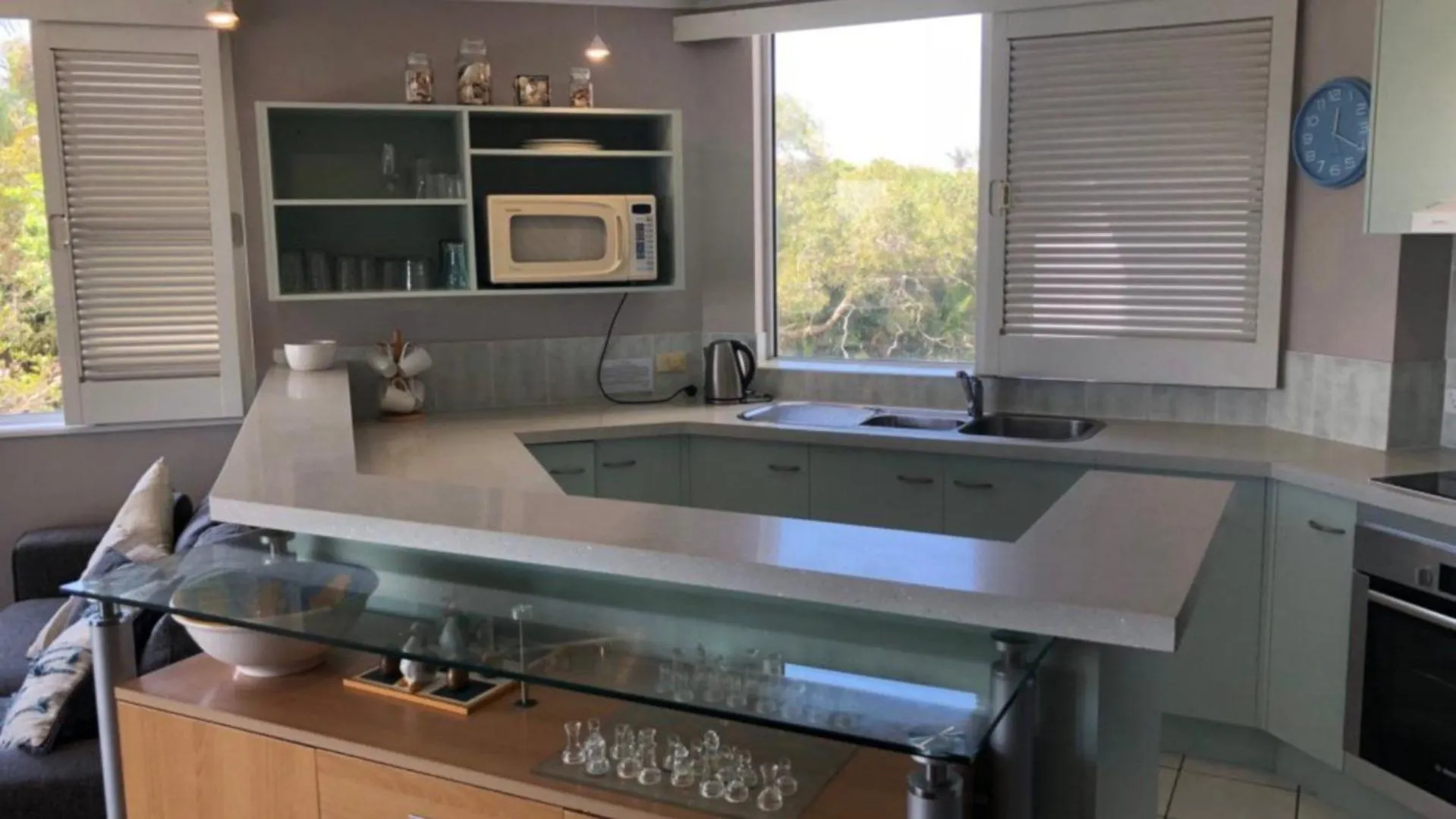 Outlook Unit 7 Apartment Kawana Waters Australia