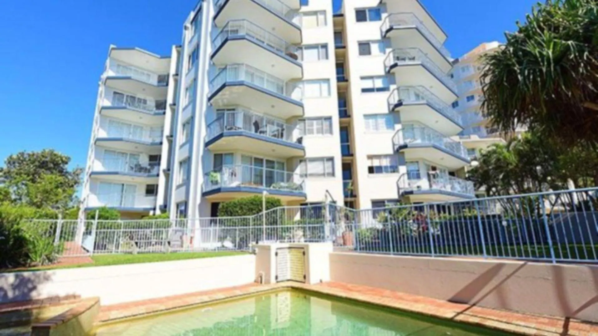 Outlook Unit 7 Apartment Kawana Waters